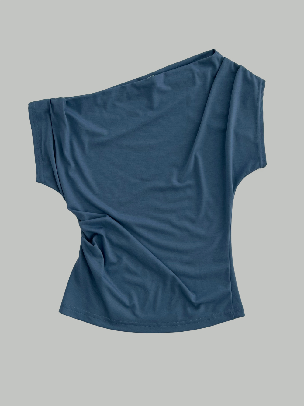 반팔 티셔츠 네이비블루 색상 이미지-S1L18